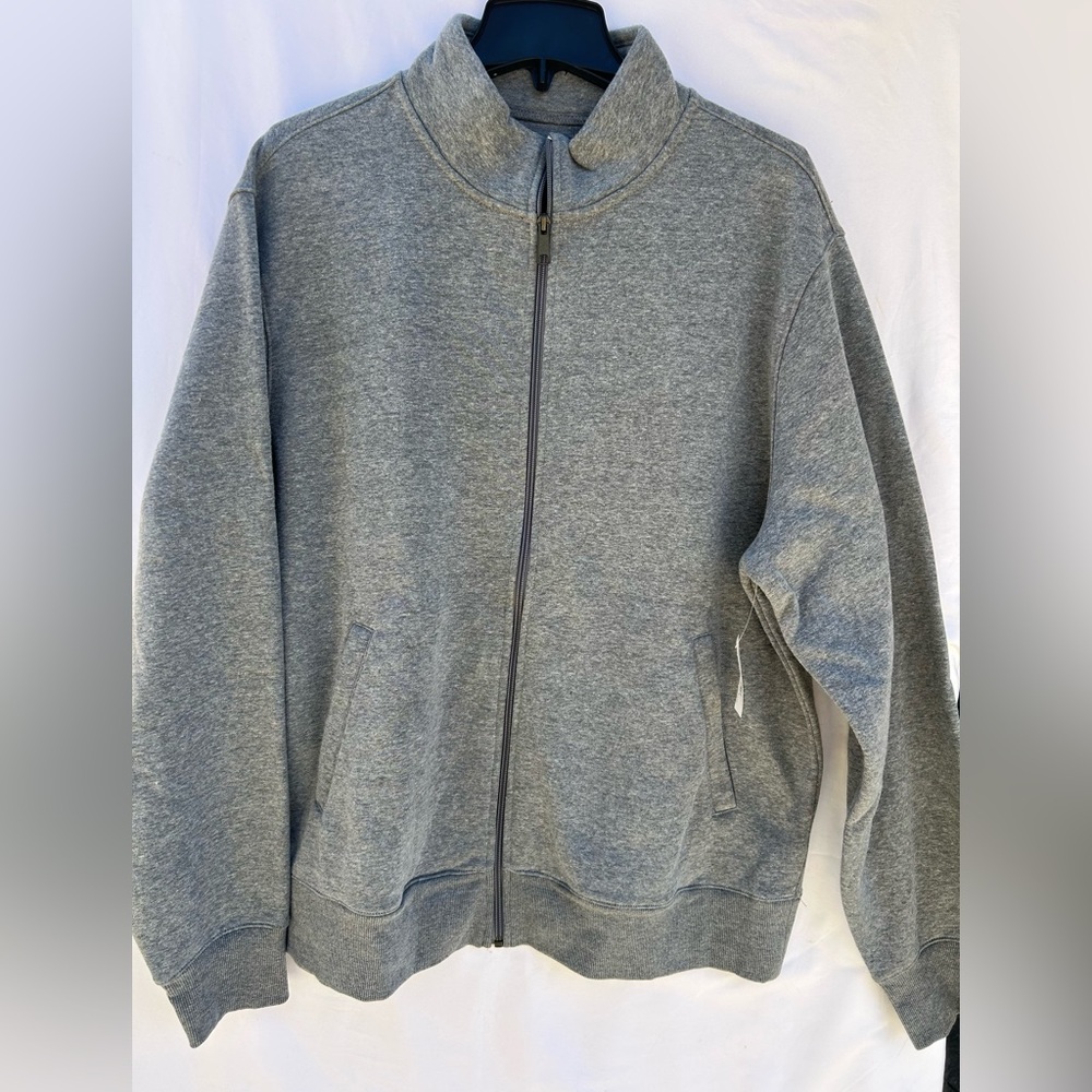 Amazon Essentials Heather Gray Crewneck Tee